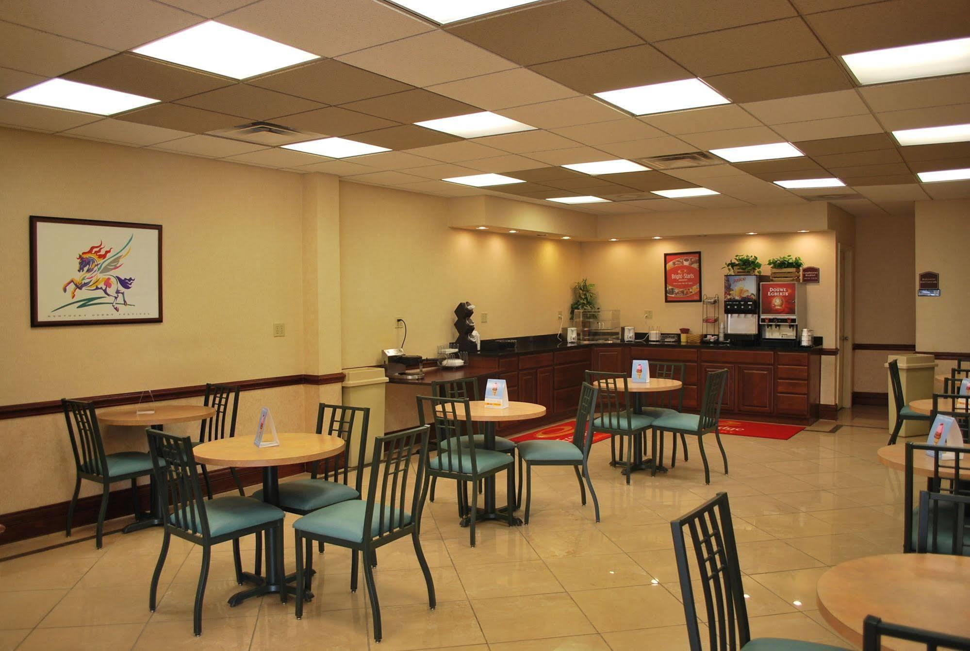 Econo Lodge Downtown Louisville Restoran foto